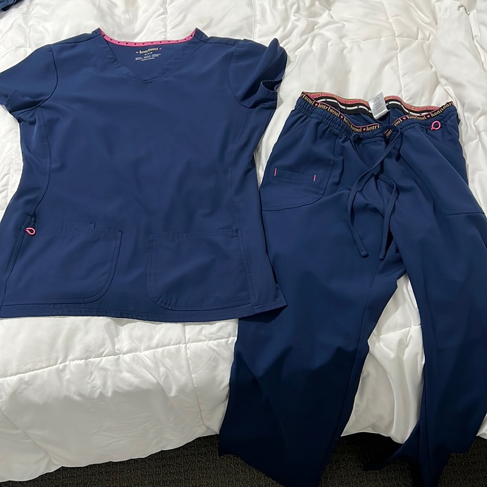 Heartsoul scrub set navy blue size M